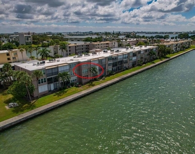 7540 Bay Island Drive S - Photo Thumbnail 53