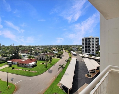 633 Alhambra Road - Photo Thumbnail 5