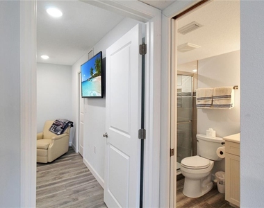 633 Alhambra Road - Photo Thumbnail 14