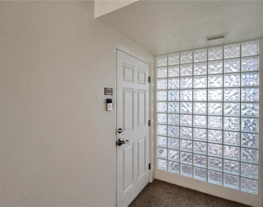 633 Alhambra Road - Photo Thumbnail 6
