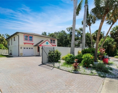 5021 Midnight Pass Road - Photo Thumbnail 6