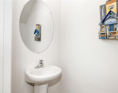 17485 Haysack Terrace - Photo Thumbnail 10