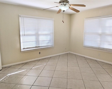 1010 Indian Beach Drive - Photo Thumbnail 8