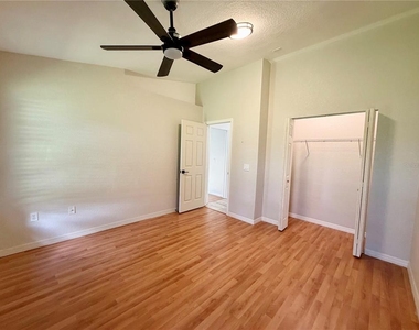 510 Border Street - Photo Thumbnail 29
