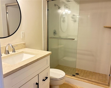 350 Barcelona Drive - Photo Thumbnail 9