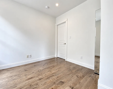 3620 Broadway - Photo Thumbnail 9