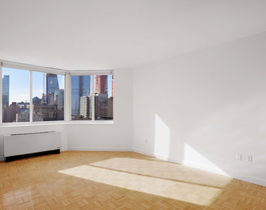 PRIME MIDTOWN WEST - Photo Thumbnail 6