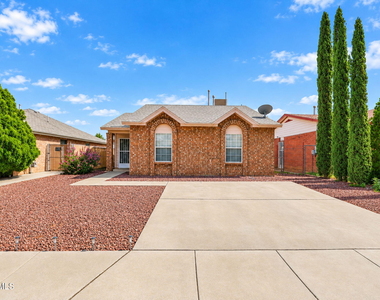 2236 Tierra Blanca Way - Photo Thumbnail 2