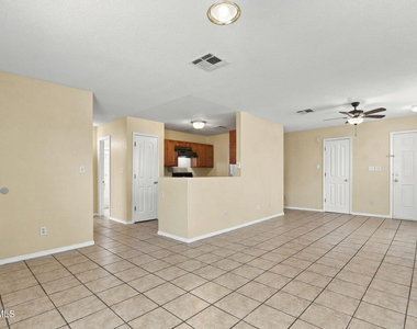2236 Tierra Blanca Way - Photo Thumbnail 9