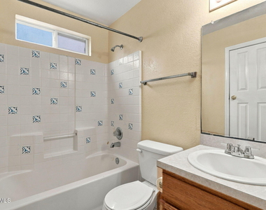 2236 Tierra Blanca Way - Photo Thumbnail 25
