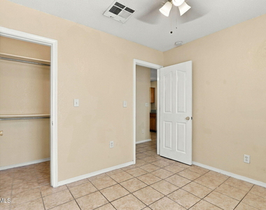 2236 Tierra Blanca Way - Photo Thumbnail 28