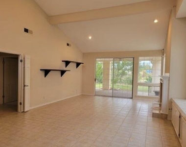 1027 Los Jardines Circle - Photo Thumbnail 1