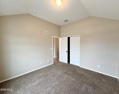 14908 Tierra Coruna Avenue - Photo Thumbnail 31
