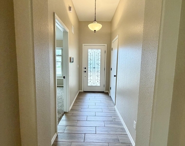 14908 Tierra Coruna Avenue - Photo Thumbnail 29