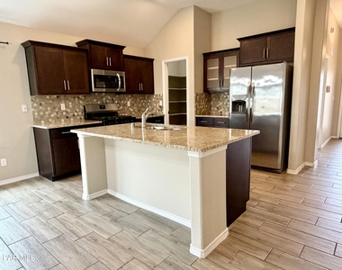 14908 Tierra Coruna Avenue - Photo Thumbnail 7