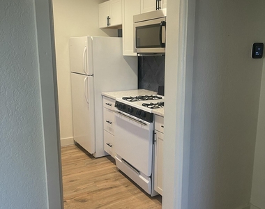 1415 N Ochoa Street - Photo Thumbnail 8