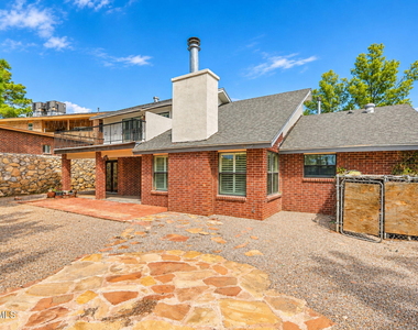 1377 Vista Granada Drive - Photo Thumbnail 29