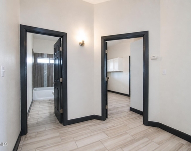 6036 Oleaster Drive - Photo Thumbnail 11