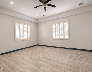 6036 Oleaster Drive - Photo Thumbnail 13