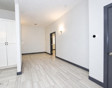 6036 Oleaster Drive - Photo Thumbnail 10