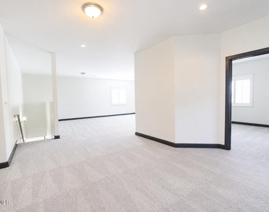 6036 Oleaster Drive - Photo Thumbnail 32