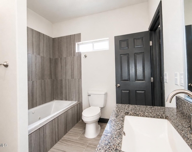 6036 Oleaster Drive - Photo Thumbnail 28