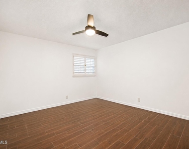 5051 Montoya Drive - Photo Thumbnail 38