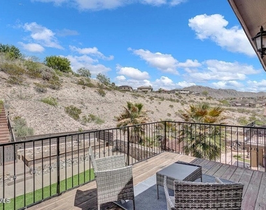 7311 Corona Del Sol Drive - Photo Thumbnail 32