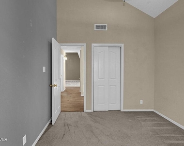 7311 Corona Del Sol Drive - Photo Thumbnail 35