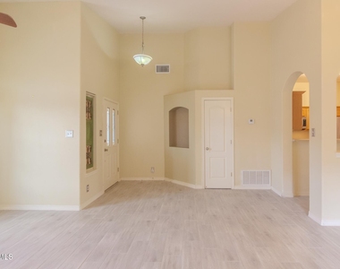 13758 Paseo Las Nubes Drive - Photo Thumbnail 27