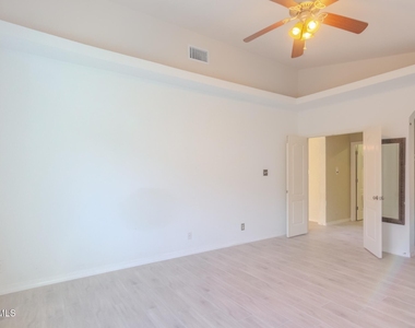 13758 Paseo Las Nubes Drive - Photo Thumbnail 35