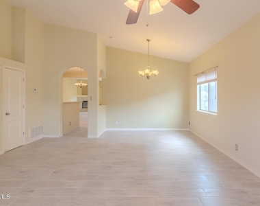 13758 Paseo Las Nubes Drive - Photo Thumbnail 9