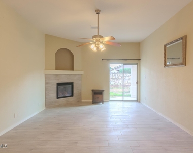 13758 Paseo Las Nubes Drive - Photo Thumbnail 21