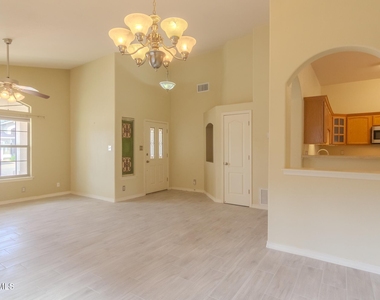 13758 Paseo Las Nubes Drive - Photo Thumbnail 12