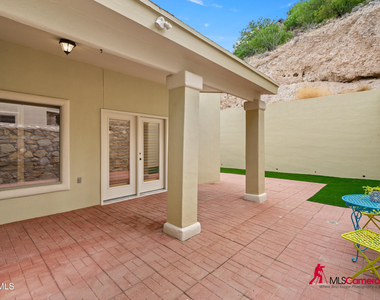 5721 Caprock Court - Photo Thumbnail 8