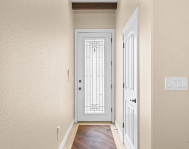 14860 Harry Flournoy Avenue - Photo Thumbnail 32