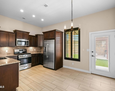 14860 Harry Flournoy Avenue - Photo Thumbnail 26