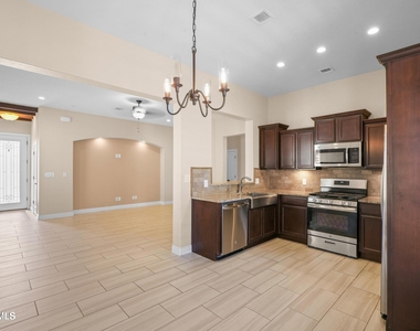 14860 Harry Flournoy Avenue - Photo Thumbnail 25