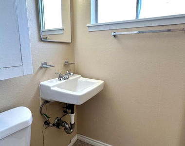 10241 Kellogg Street - Photo Thumbnail 15