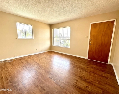 10241 Kellogg Street - Photo Thumbnail 2