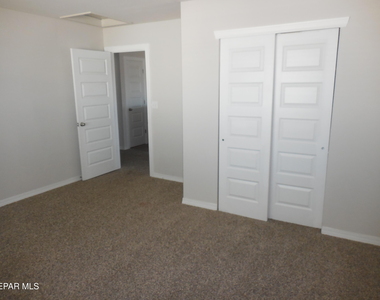 12656 Fair Oaks Court - Photo Thumbnail 26