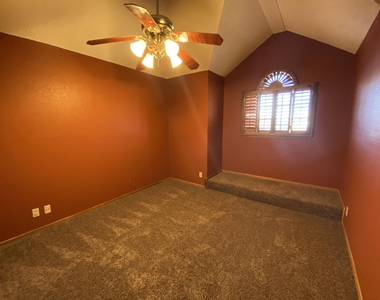 12076 Meadow Gate Drive - Photo Thumbnail 19