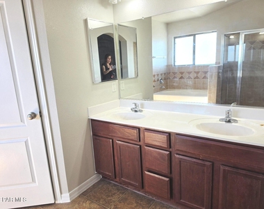 14437 Navajo Point Drive - Photo Thumbnail 14