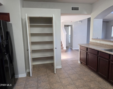 14437 Navajo Point Drive - Photo Thumbnail 5