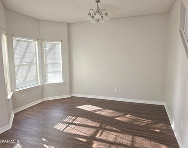 14437 Navajo Point Drive - Photo Thumbnail 3