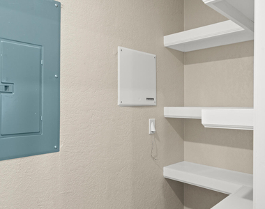 6305 Palo Verde Place - Photo Thumbnail 16