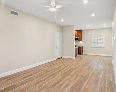 6305 Palo Verde Place - Photo Thumbnail 6