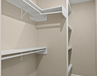 6305 Palo Verde Place - Photo Thumbnail 32
