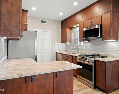 6305 Palo Verde Place - Photo Thumbnail 13