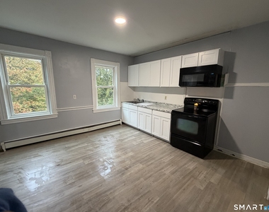 187 Prospect Street - Photo Thumbnail 5